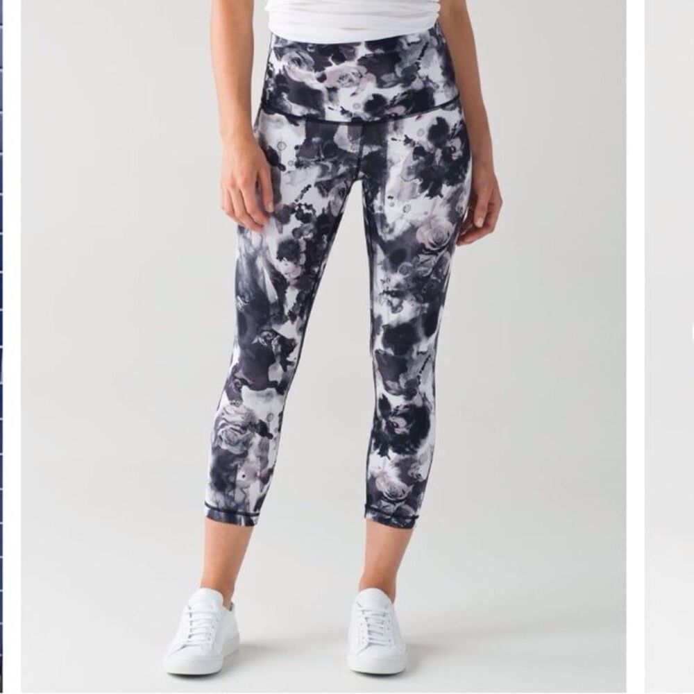 Lululemon Wunder Under Crop (Hi-Rise) Obscurred Black Dusty Mauve (6) #256